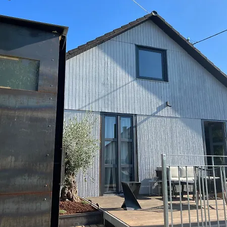 Atelier De Pfalz-loftstyl Mit Pfalzblick